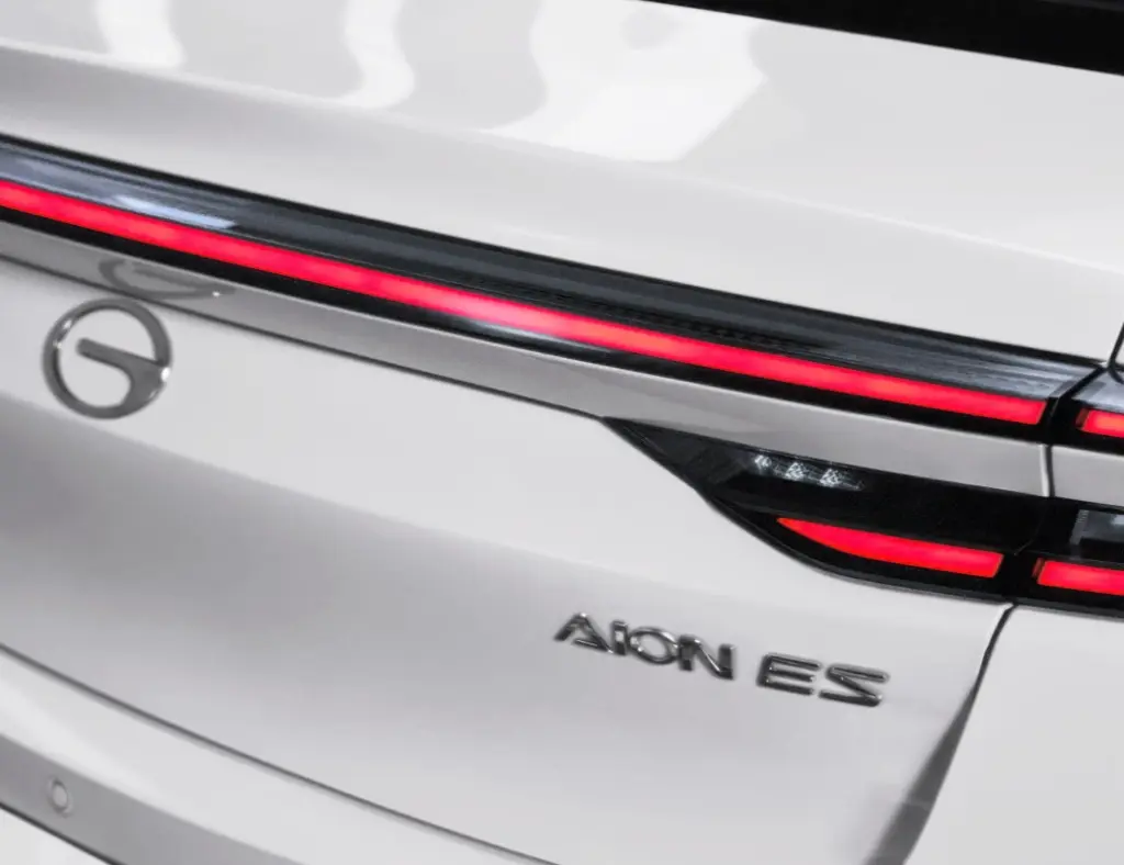AION_ES_EXT_3