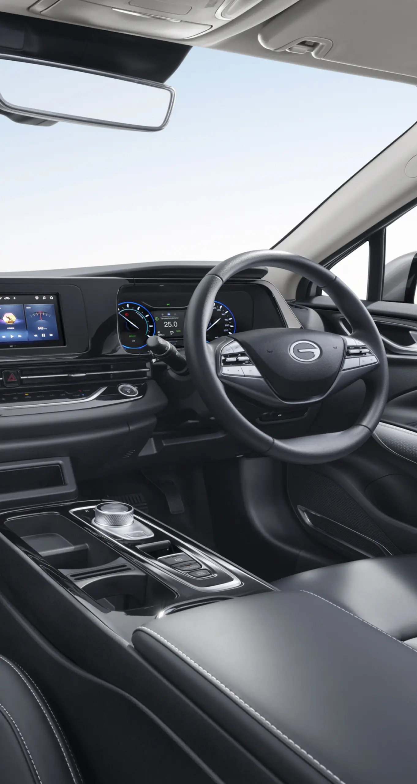 aion-es-interior-mobile